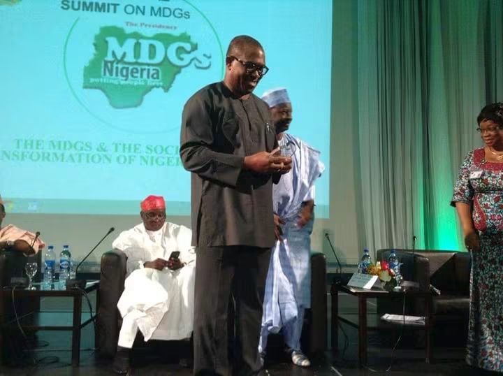 governance_101's tweet photo. Peter Obi Won The Millennium Development Goals Award as the best performing governor among the 36 States of Nigeria including Lagos. 

This award was given to him in 2014 shortly after leaving Office.

Millennium Development Goals cover every area of development including,

•Education
•Health
•Poverty Alleviation 
•Infrastructural Development etc.

This simply means that Peter Gregory Obi Developed Anambra state more than he met it more than other governors did in their respective states.

Atiku, Tinubu and all the other people in the race don't have such a record.

Vote wisely! Vote Peter Obi of NDC