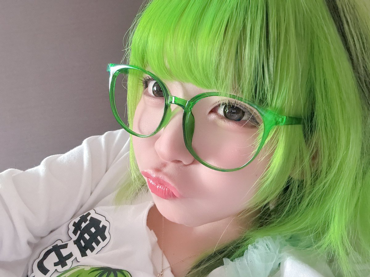 m_ntjo2's tweet photo. 【 告知 】

▶︎ 明日  10月3日㈯
📍京都府　#スーパードーム桃山店 さま  で実践配信をさせて頂きます✨️

🕒 抽選 ... コンパスにて    OPEN 10時〜
詳細は画像二枚目を要チェック✅

🎥  配信  /  #スロ汁TV 。にて！

10月一発目の実践配信はスーパードーム桃山店さまー！！！
皆様のご来店、配信での応援、お待ちしております✨️

PR