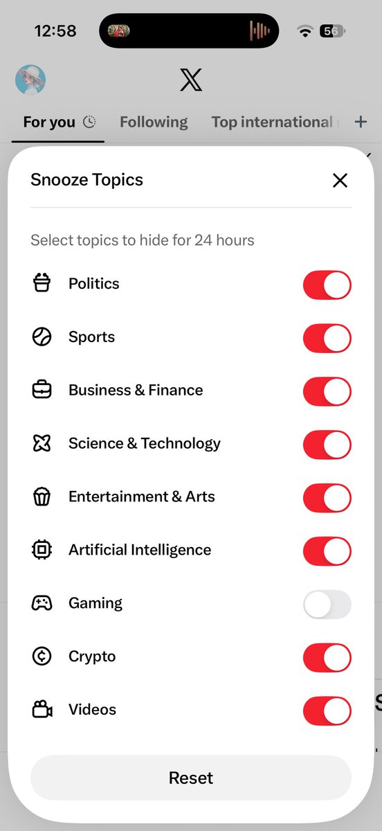 Tony__Strange's tweet photo. Most useless feature https://t.co/jPzQFqcTbS