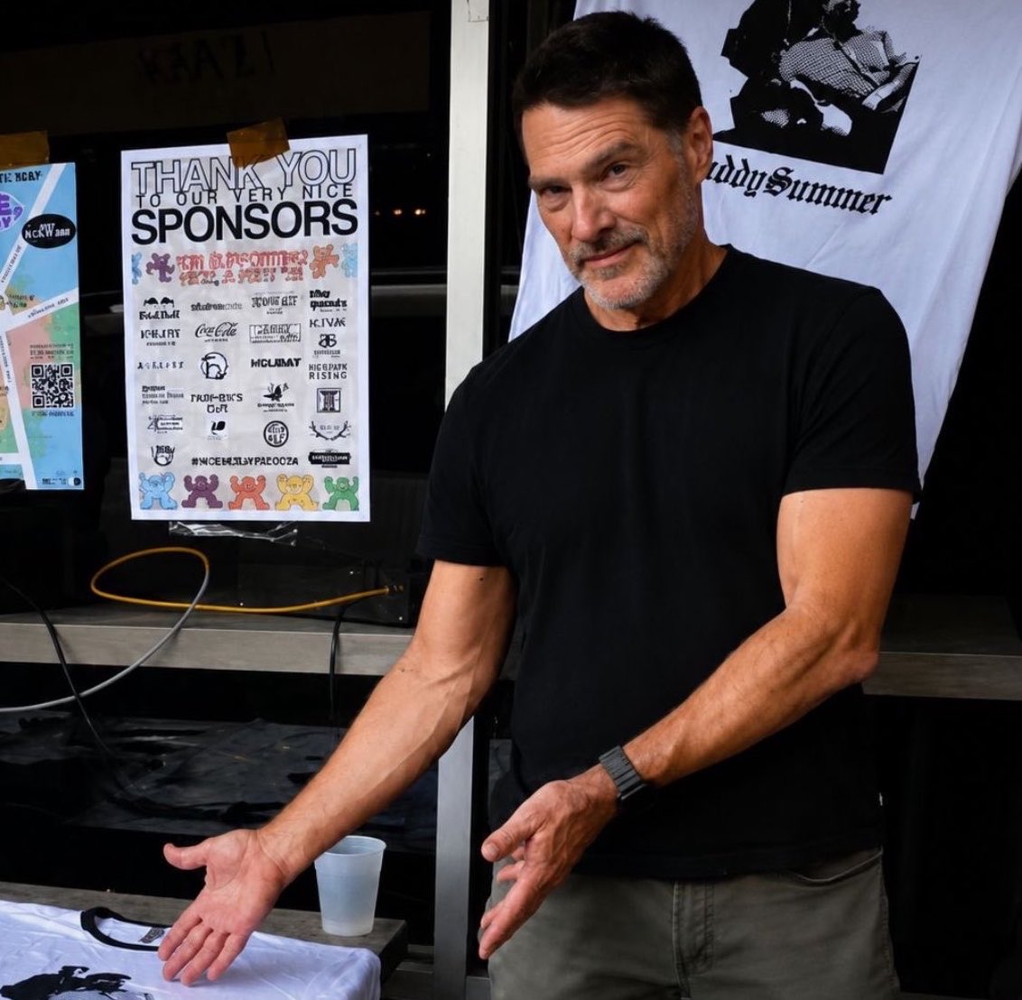 ivysamortentia's tweet photo. vote for thomas gibson for dilf of the year

#thomasgibson2026 https://t.co/ZmAbhRyNf5