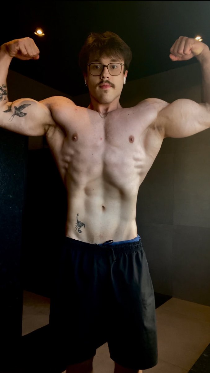 thealphaben's tweet photo. Vem se fuder pro novinho 

Hoje eu quero ver quem é o corajoso que vai implorar meu RT 

Eu quero todas as vadias imundas a baixo do meu pé 🤑🤑🦮🦮

#Findom #MuscleWorship #cashdrain #footfetısh https://t.co/ki68Ms4ROx