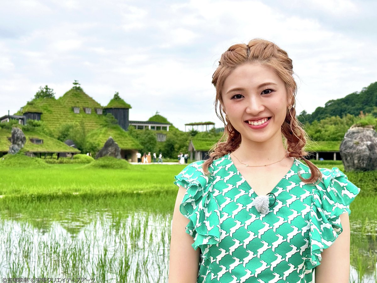 skystage_info's tweet photo. 【My Little Journey #10】
若手スターがキラキラとした舞台を離れ、小さな旅に出かけます。旅先での出会いや発見に、どんな素顔を見せてくれるのでしょうか。前回にひきつづき、星組の乙華菜乃が滋賀・近江八幡を訪ねます。
明日3日(土) 20:45初回放送、お見逃しなく！ https://t.co/0vaR0XHkGo