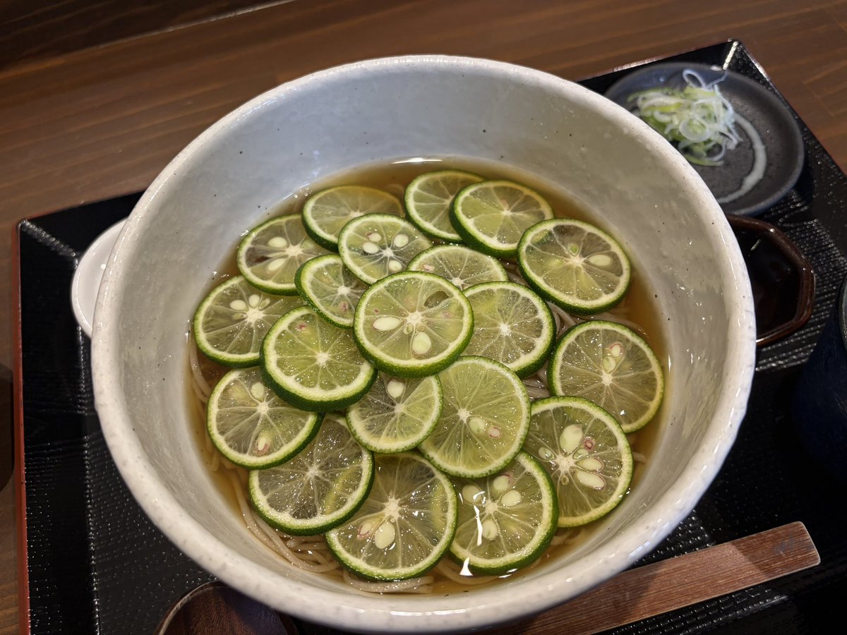 ume5515nya's tweet photo. 酢橘蕎麦loverとしては、こんなふうに考える方がいるんだと新たな発見…！😳✨ https://t.co/MMNTBzcTri