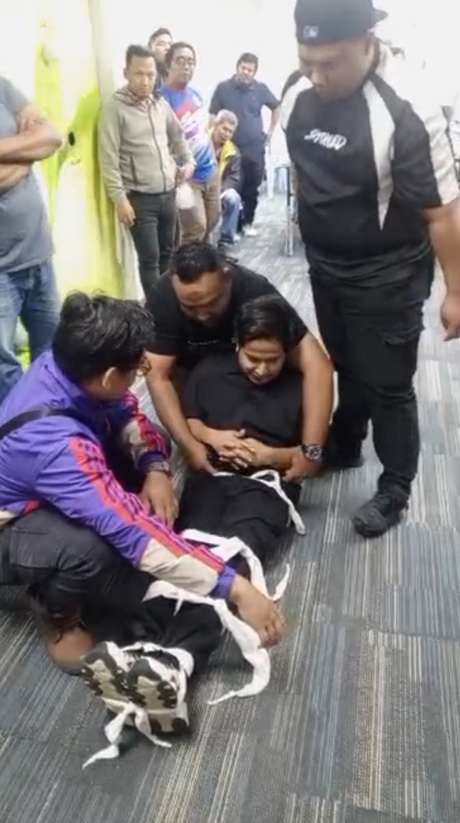 gisbtraining's tweet photo. [1] Basic Occupational First Aid (BOFA) Training Day 2 on 20 November 2025 at Seremban, Negeri Sembilan

#GLOBALINFOSKILLS
#GISBTRAINING
#BOFA
#TRAININGPROVIDER
#PENYEDIALATIHAN https://t.co/QXOHYdpl5H