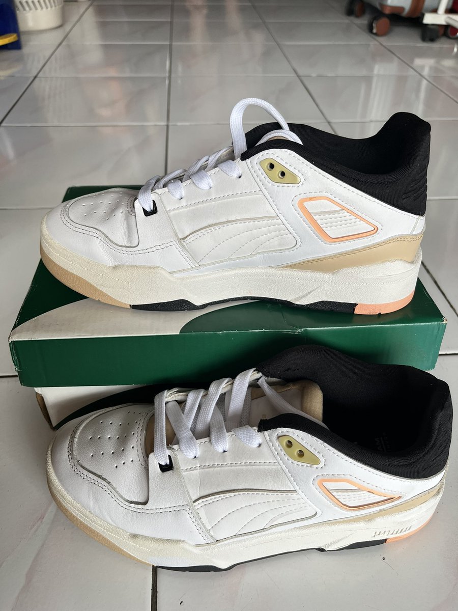 echaniwasoyo's tweet photo. WTS PUMA x NCT 127
❗️slipstream shoes hanya dipakai 1x
📏size 38 (24cm)
💸 600K (negotiable) 
❗️kondisi bagus
❗️include kardus 
🍊oren / kirim manual
🤏cocok banget buat redline jkt

tag. puma shoes nct 127 preloved nct redline #redlinejkt https://t.co/gSdEWgBWID