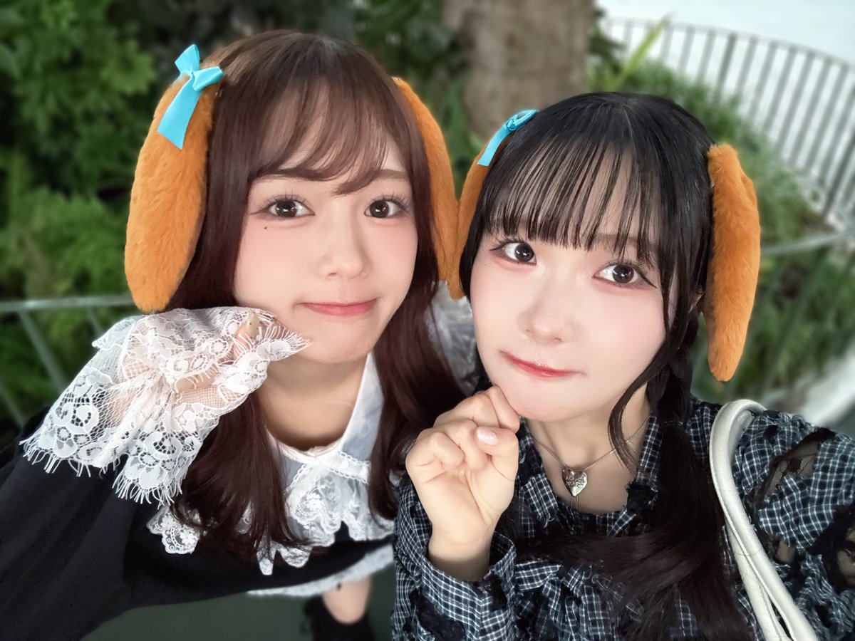 Sakakura_Sakura's tweet photo. 彩ちゃんとディズニー行けたよ♡🐶🐾 https://t.co/sEpI5kh2Z1