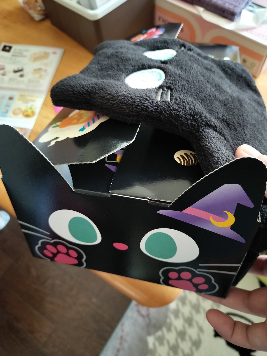 SprgnTenpad's tweet photo. サーティワン買った！！！ｶﾜｲｲ！！ https://t.co/44l1zH5z7f