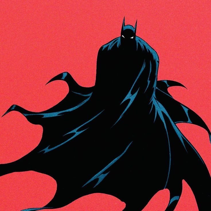 Nothingthsj's tweet photo. @JamesGunn You GOTTA have batman's cape long we need him WRAPPED in it https://t.co/1aC25jNMmQ