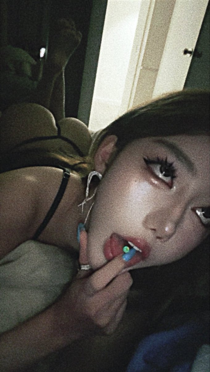 NalenHazelville's tweet photo. 刚刚拍的  

你们要的第一视角来啦！！！   

注意调低音量🔊  

 ▶️ •၊၊||၊|။||||။၊|• 10:32 https://t.co/IcHFhvvkpc