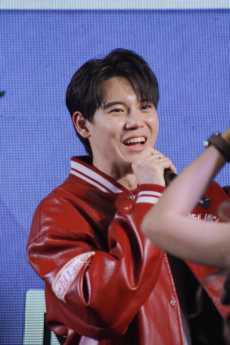 puiakawong's tweet photo. 27.09.2026 @ Central Ubon (11)

ภาพนี้มีเสียง 

#ToyotaSuperProxYin 
TOYOTA X ANAN WONG
#yinyin_anw @yinyin_anw #pwongphoto https://t.co/2CHirlUP7H