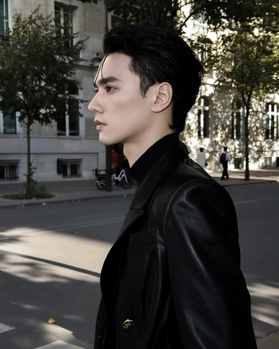 staywithharit's tweet photo. เอ็ดเวิร์ดคัลเลนสาขาไทยแลนด์ https://t.co/Sj3CyFvfYz