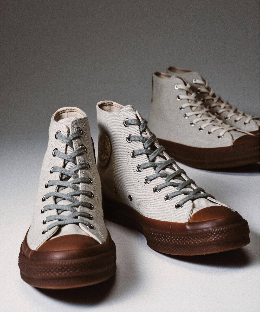 heruneku's tweet photo. CONVERSEとSugarHILLのコラボ買えた！
10時��公式で無理かと思ったけど12時からのARKnetsでなんとか滑りめた！ https://t.co/rjRWv4yVM2