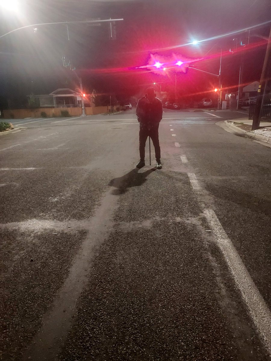 DustinRigg41389's tweet photo. #3amStreetRoaming

The night air is crisp &amp; cool and the streets are deathly quiet, not a soul in sight! 

Reflects my own isolation &amp; loneliness https://t.co/wTHOvENUx2
