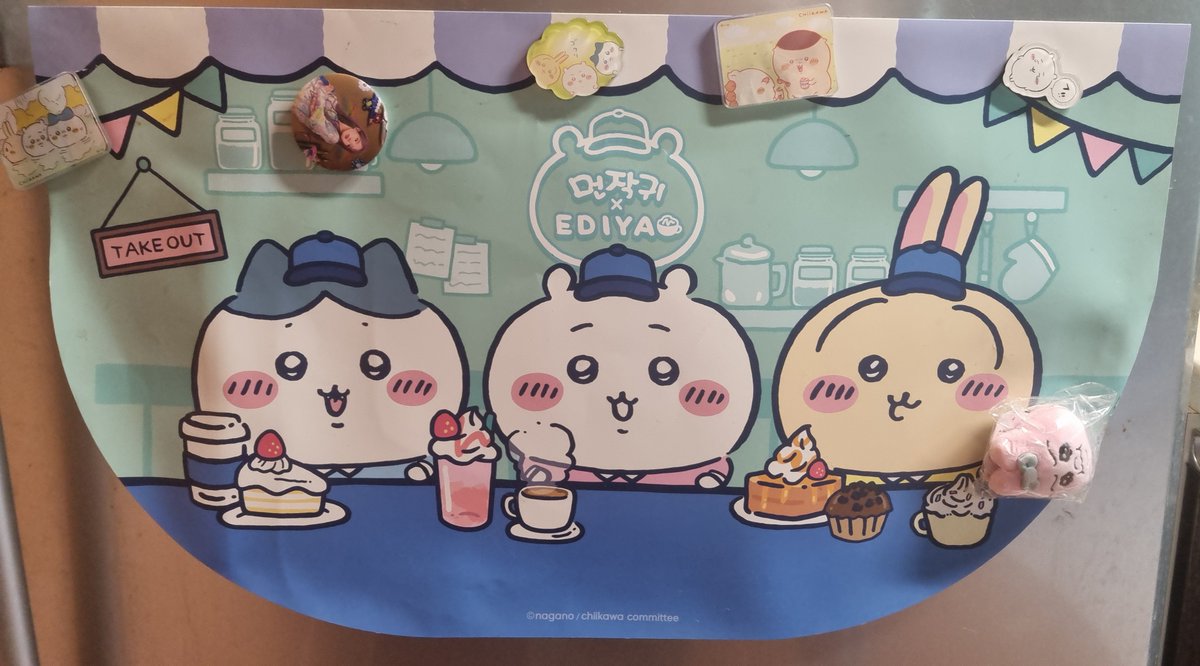 9545dyddns's tweet photo. 우리집 냉장고는 햄토냥이가 알바하는 중 https://t.co/mDQyVC9vVM