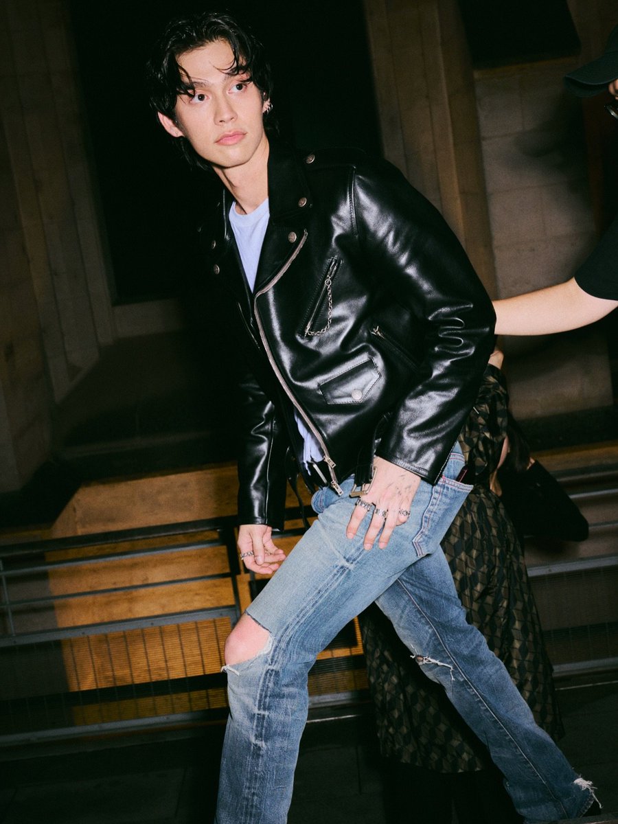 BVC_Streaming's tweet photo. [ INSTAGRAM UPDATE ]​ -​ 02.10.26

📸​

IG : morganemaurice
🔗​ https://t.co/xQ90y8Rhdv

BRIGHT WITH ACNE STUDIOS
#AcneStudiosSS27xBRIGHT
#AcneStudiosSS27
#AcneStudios @acnestudios
#bbrightvc @bbrightvc https://t.co/uLz7yeYzKO