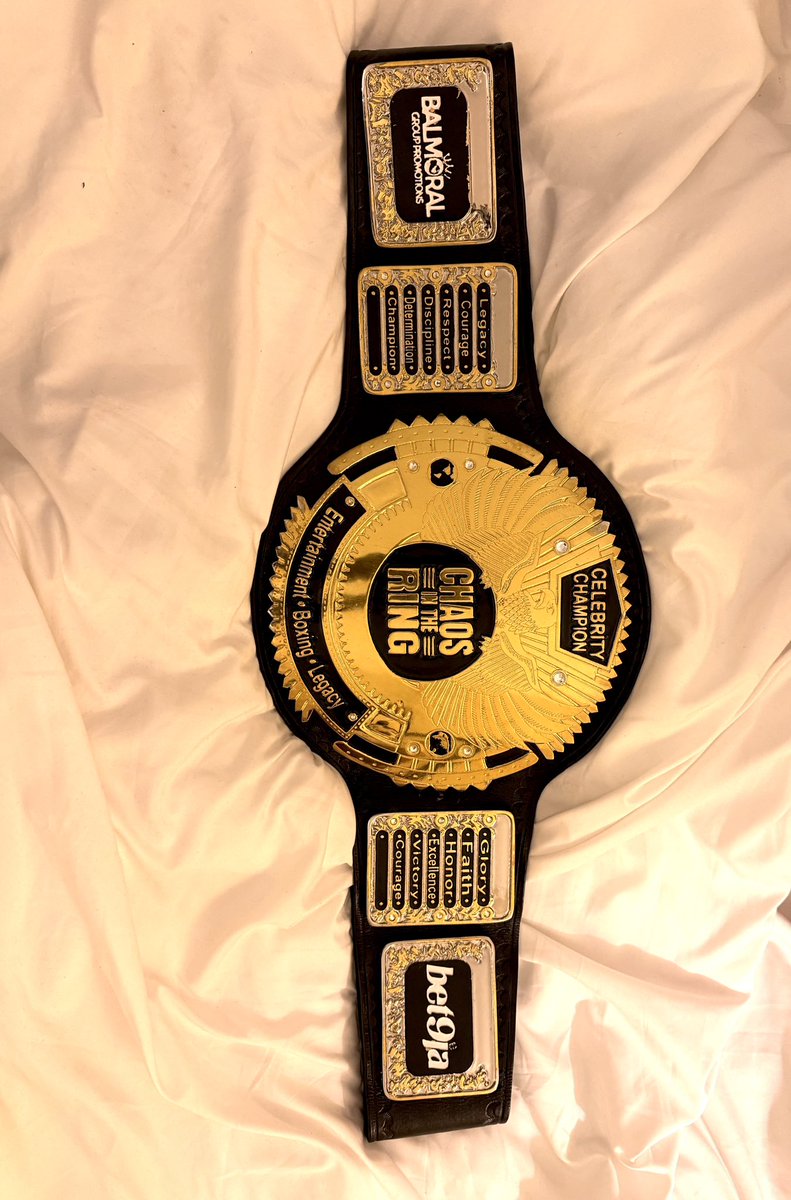 unusualphyna's tweet photo. October 2nd will forever be a special date in my life. ❤️🏆

Today marks the anniversary of the day I won BBN, and now, years later, I’m celebrating another historic victory becoming the first female boxer to step into this ring and win this fight. 🥊🔥

From reality TV to the boxing ring, I’ve always been willing to challenge myself, break barriers and prove that there is so much more to Phyna than what people see.

This one is for every woman who has ever been told she couldn’t. We can. We will. And we absolutely should. 👑

A huge thank you to Balmoral Promotions and Bet9ja for giving me this incredible opportunity to step into a new chapter and make history. ❤️🙏🏾

October 2nd a date of victory, courage and new beginnings.
@balmoralpromotions 
@bet9jaig 

BBN winner. Boxer. Champion.
And this is only the beginning. 🥊🏆🔥
