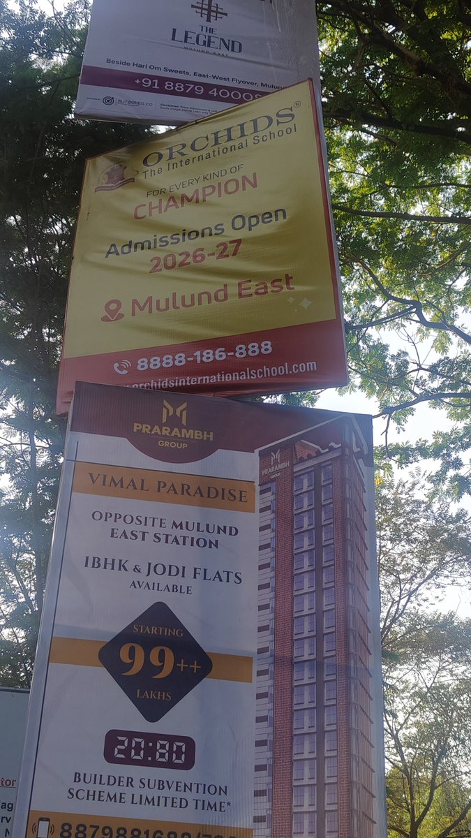 SpeakOut16's tweet photo. What a ridiculous answer and excuse @mybmcWardT
Hundreds of banner all over mulund can be seen. 
Majority of that are of Builders/ devlopers. 
As per sources, fixed amounts are allegedly being collected to ensure that these banners are not removed and no legal action is taken against them.
@AshwiniBhide madam plz see into this matter.