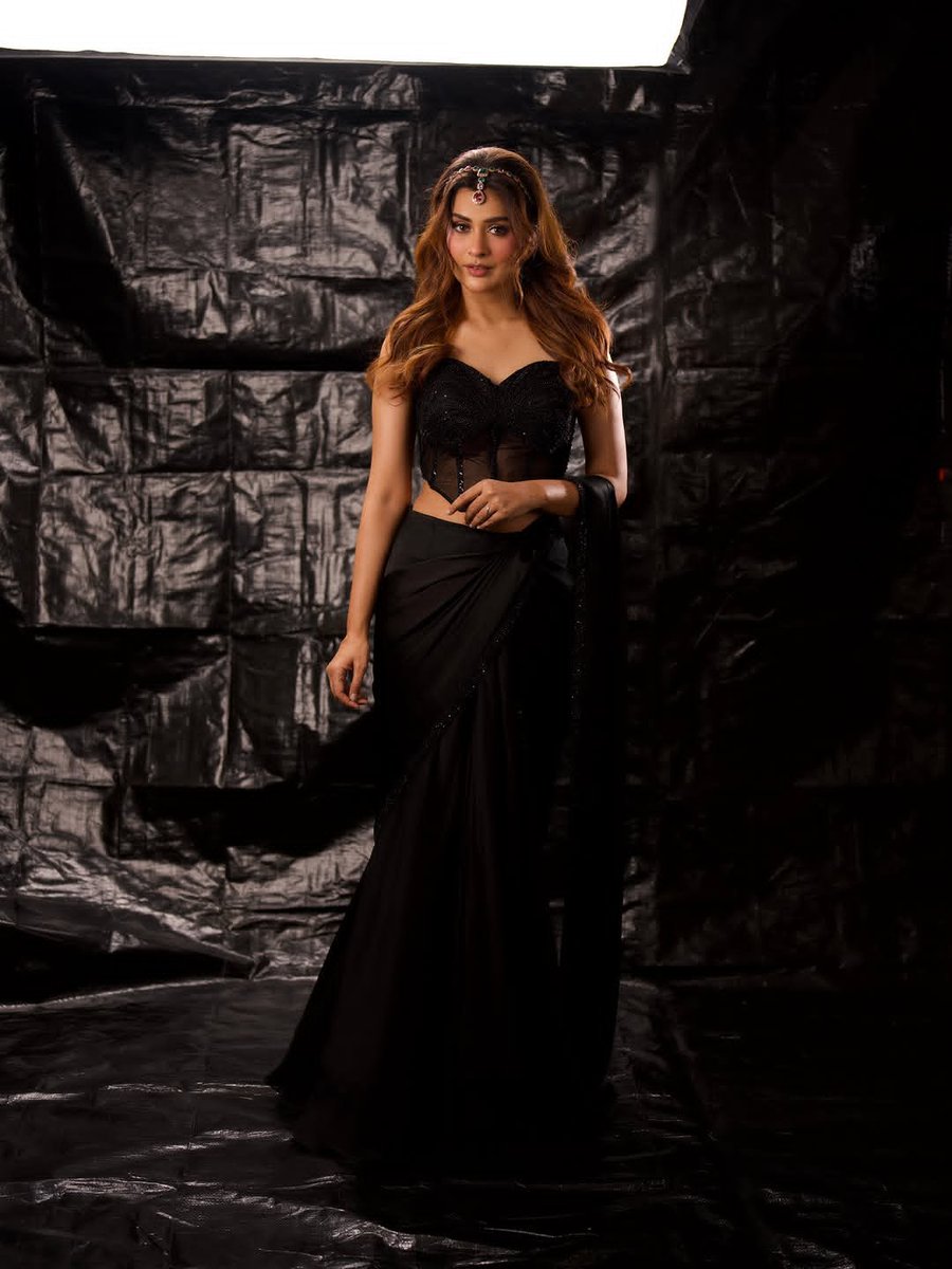 Weekendvibes_'s tweet photo. Payal Rajput ๐ค
#Payal #PayalRajput https://t.co/uho7Dl8BF9