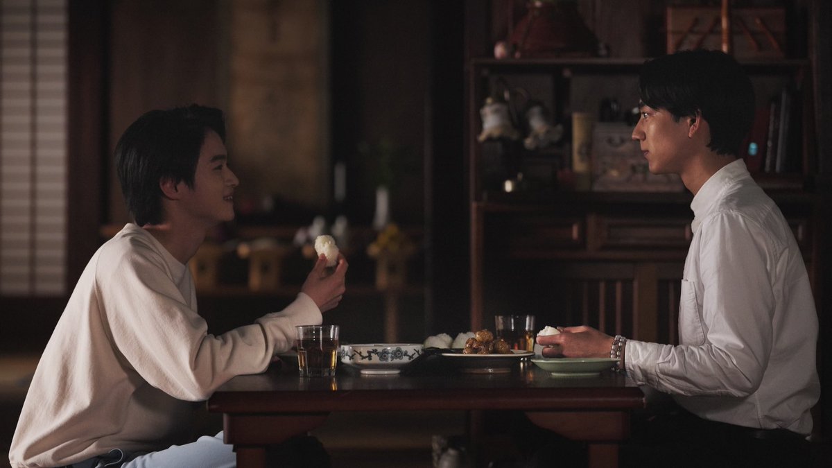 bstbs_drama23's tweet photo. ︎︎  ︎︎／
👺#天狗の台所 Season3 TVer配信中！
 ︎︎＼

第1話「米と黄金柑」
見逃してしまった方はTVerで🪴
⁡
第2話10月8日木曜よる11時放送📺
放送直後から #TVer 無料配信中！
お気に入り登録はこちら🐕✔️
https://t.co/4XFevlNBRS

#駒木根葵汰
#塩野瑛久
#越山敬達
#BSTBS https://t.co/NpxU6crSxV