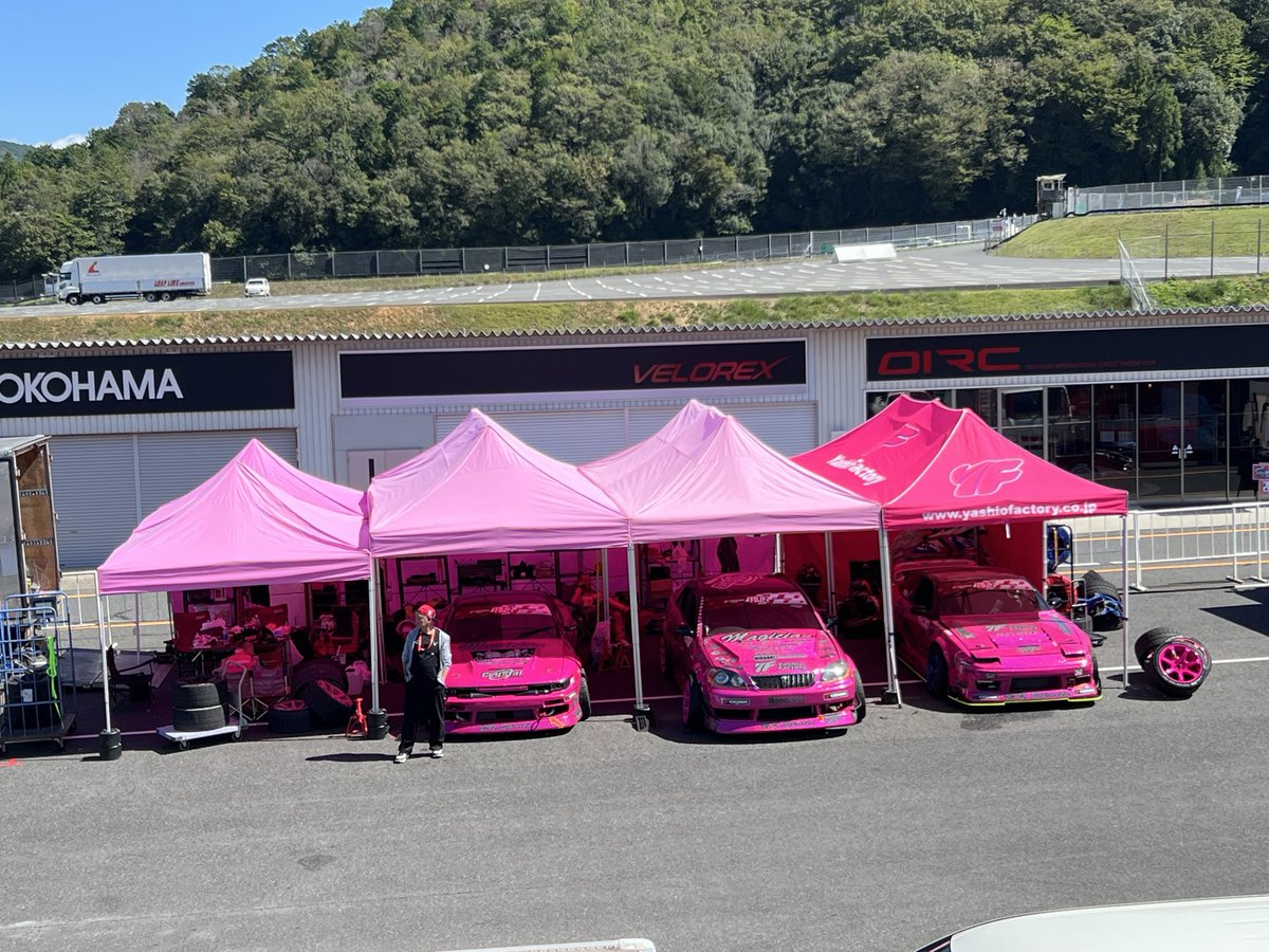 kensukejzx100's tweet photo. 午後はファンサするで会場に居る方お待ちしております🙇 https://t.co/mxtafrbrAw