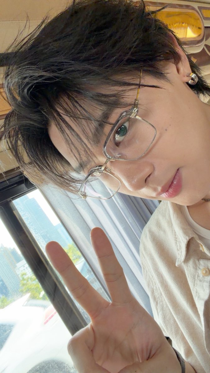 JARUKiTzX96's tweet photo. เจอกันที่งานน้าค้าบทุกคน ตื่นเต้นจังง 🥹🫶🏻

HAPPY BIRTHDAY TO TOPTAP
#happyTOPTAPday2026 https://t.co/QhtRGvOJgs