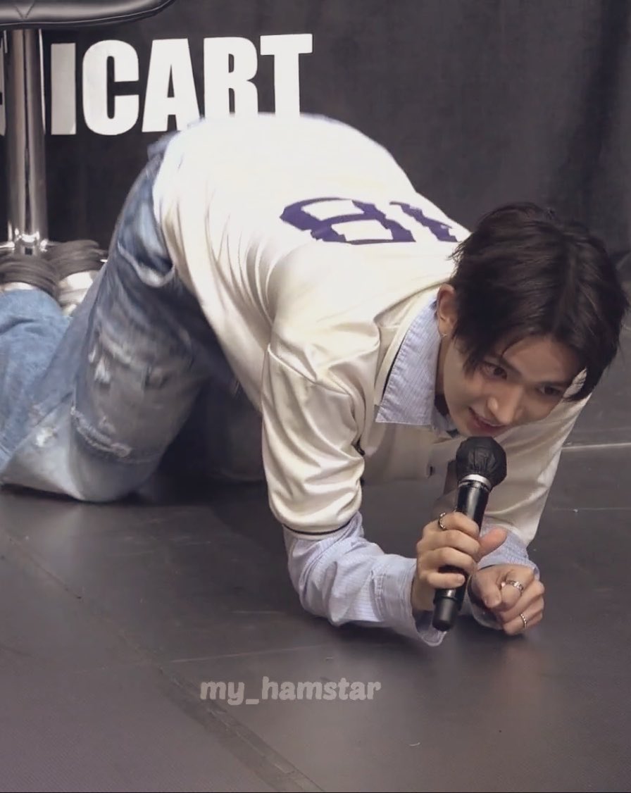 hisdawgs's tweet photo. ที่บอกว่าเริ่มเป้นตัวเองมากขึ้น ก้อไม่คิดว่าจะเป้นขนาดนี้ https://t.co/8mwwCdnSDV