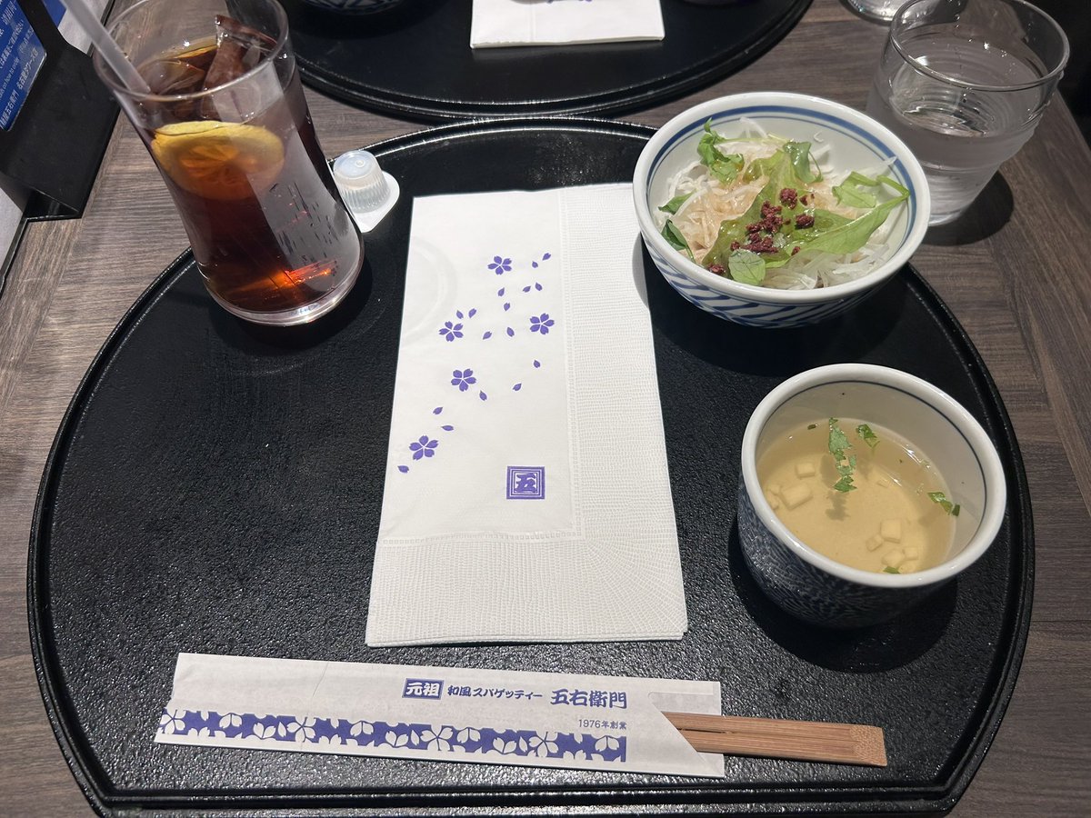 medium_neki's tweet photo. まだメイン来てないけどもう美味そう https://t.co/wGdhZNLIIW