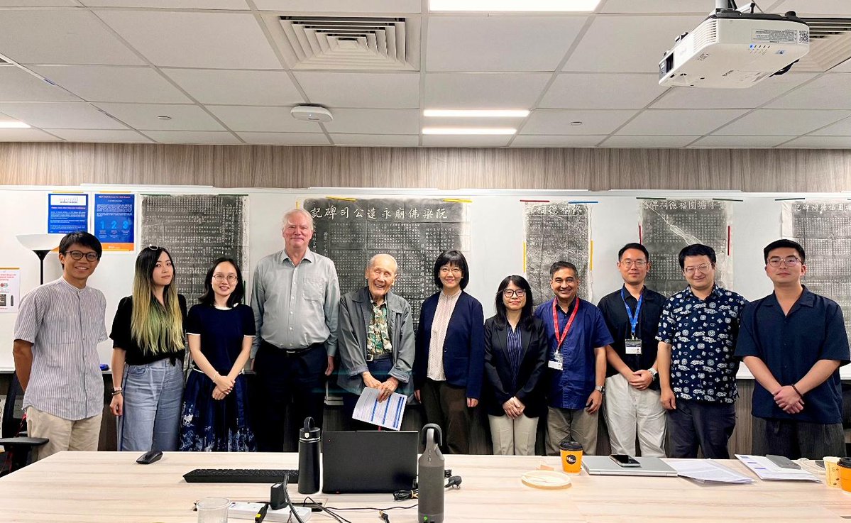 NUSHistory's tweet photo. Grad student Qiu Weitong uncovered Tan Yun-shan's correspondence in India, offering rare insights into Sino-Indian exchanges and Buddhist networks. On Aug 21, these findings were presented at an ARI-co-hosted conference on Kolkata's Chinese community source materials. https://t.co/LNyJDeJ0lS