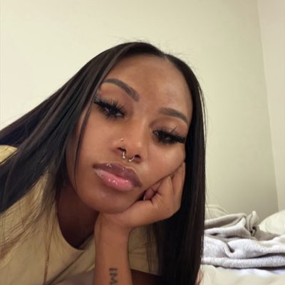 chicagoarmani's tweet photo. #Mugged https://t.co/RZnbr12sTc