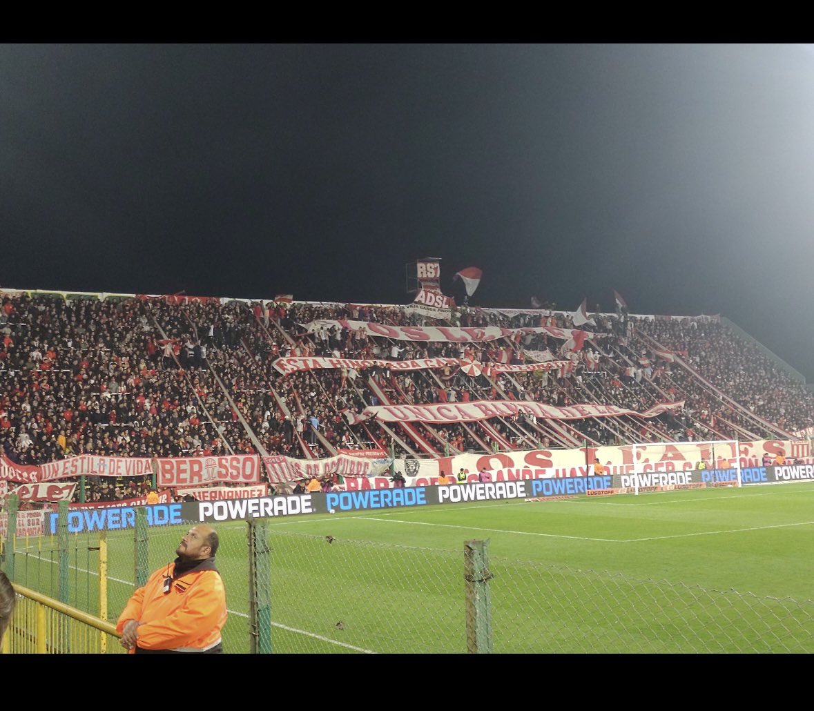InfoEdlpOk's tweet photo. @ViejoAuriazul Pone foto del partido. Secanuca https://t.co/ivW4HiMQAv
