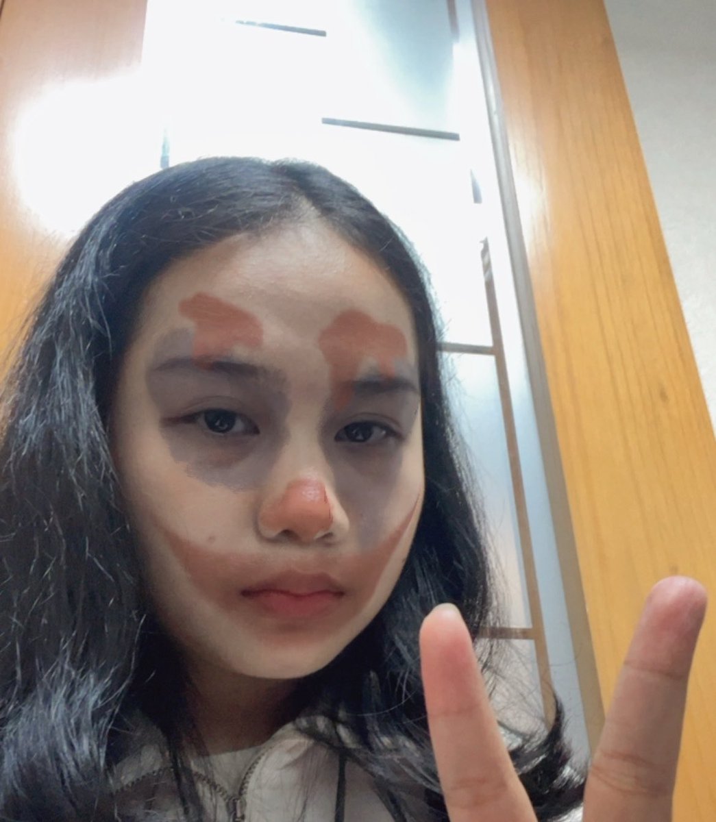 Yangshoulder's tweet photo. Day1 ilang kerjaan https://t.co/KVmPPEsufZ
