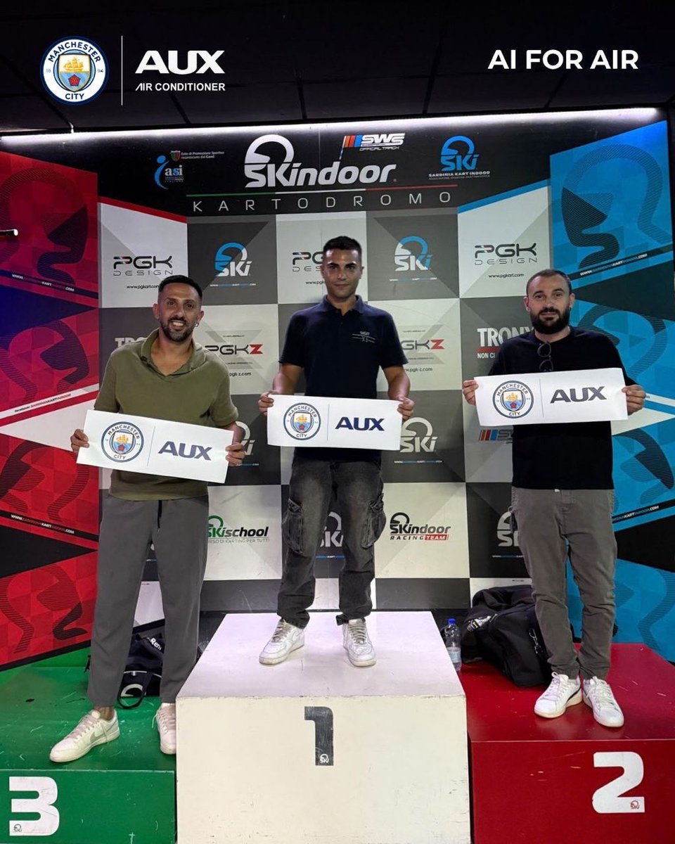 AUX_Group's tweet photo. 🏁 AUX Karting Challenge in Cagliari!
We gathered on the track with local installer partners to connect and build team spirit.
Thanks to all participants for making this an unforgettable day.💙
#AUX #AUXAIAirConditioner #AUXxManCity #Installers #KartingChallenge https://t.co/428z4dEhWY