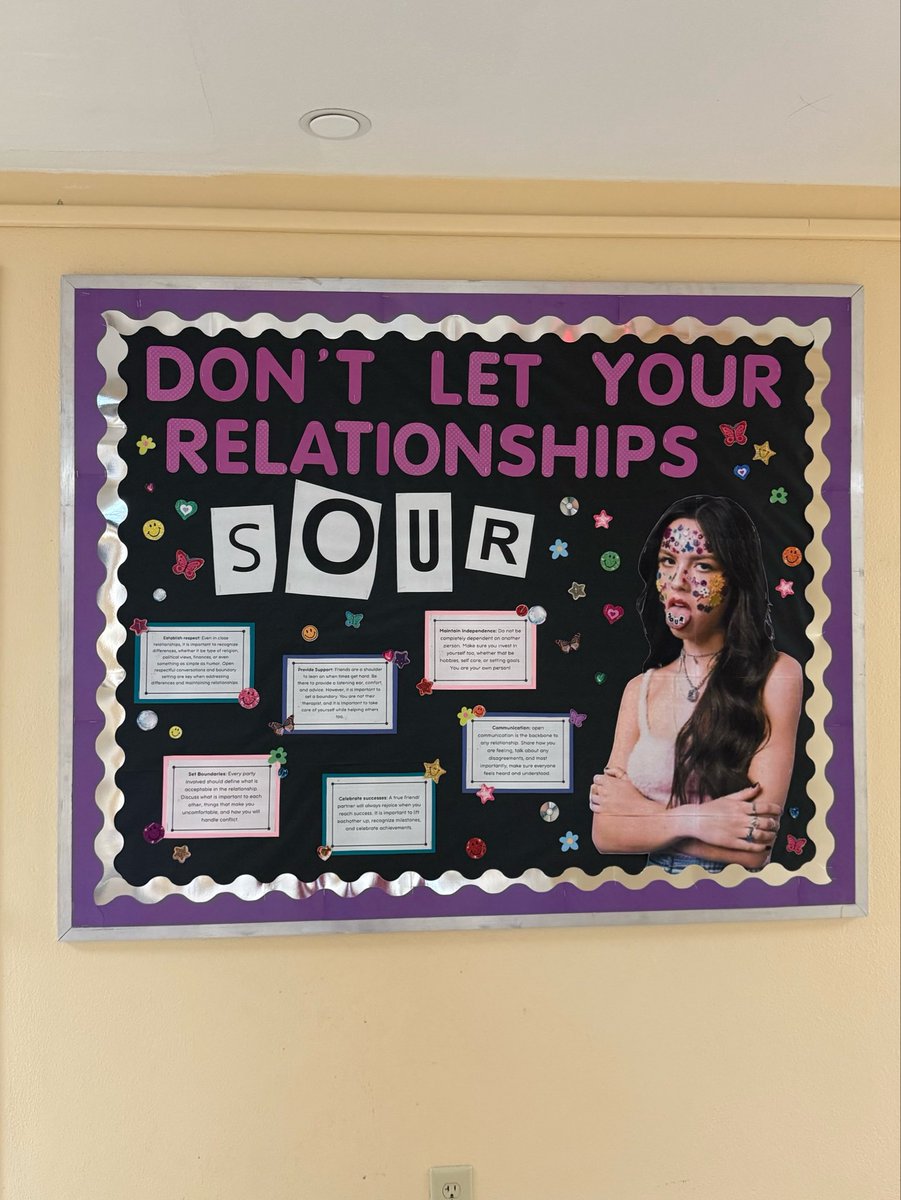 pylonnnnnn's tweet photo. omg i love my RA so much https://t.co/gRplY8BeLJ
