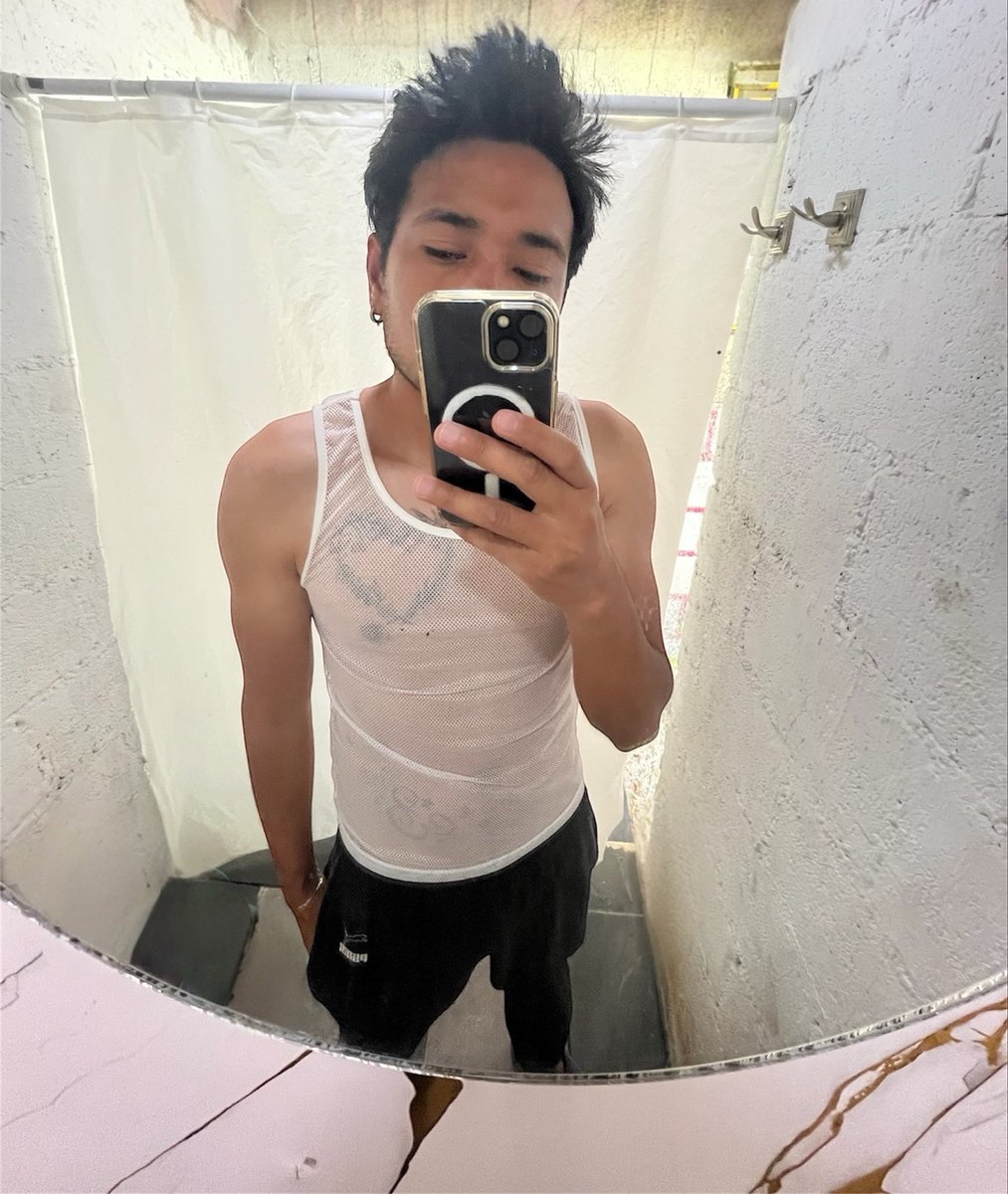 placercompX's tweet photo. Como me encanta que me consientan con regalos mis putitos 🥵
#NSFWLatam #HotMX #cruising https://t.co/RF0zbbE3up