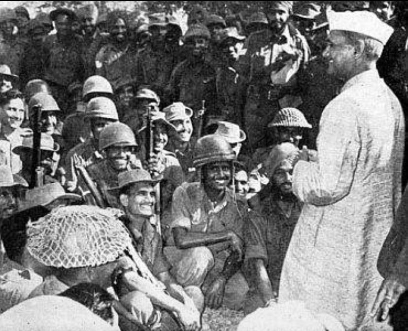 BikanerW's tweet photo. #02Oct2026 
लाल बहादुर शास्त्री जयंती
भारत के दूसरे प्रधानमंत्री लाल बहादुर शास्त्री जी की जयंती पर कोटि-कोटि नमन
1965 के युद्ध में उन्होंने सैनिकों का हौसला बढ़ाया और किसानों की मेहनत को राष्ट्र की ताकत बताया
उनका नारा आज भी दिलों में गूँजता है 
जय जवान, जय किसान

@BikanerW  ✍🏻 https://t.co/ael9Yomt5A