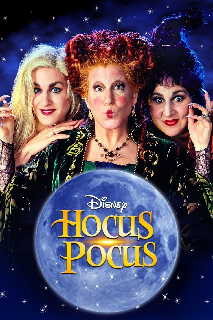justsofi_98's tweet photo. perdón pero comencé este octubre con una de las mejores películas clásicas de Disney❤️la vería todo halloween e incluso todo el año... a la nueva generación se las recomiendo verla🎃 semana de maratón de películas arranco con Hocus Pocus🪄🔮🧹🕯️ https://t.co/LLd4rIcUCA