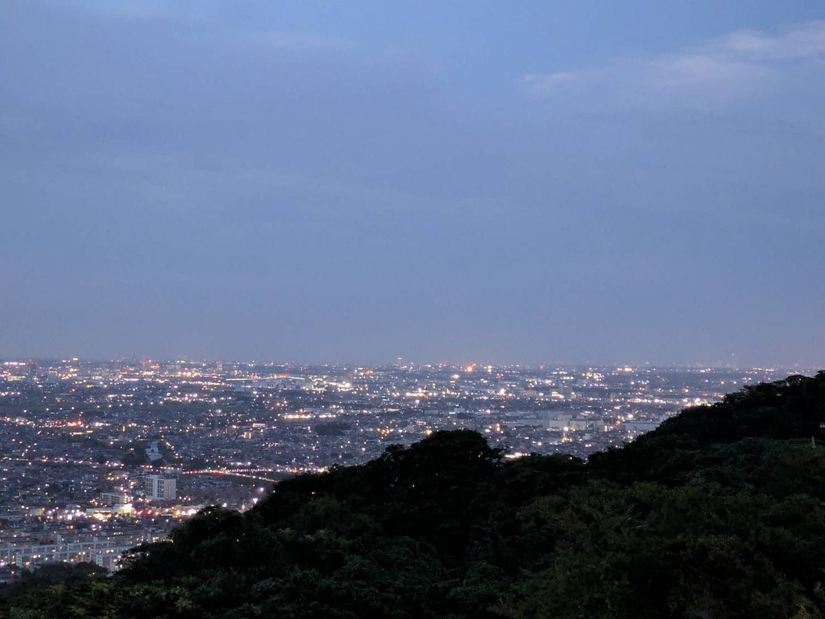 PSFproject's tweet photo. 【写偽SS企画】
2026年10月お題写真①

お題写真を元に想像した物語を｢#写偽ss ｣をつけて投稿してください。

募集期間:10/2(金)~10/25（日）

2026-10① https://t.co/8k6Z82CcZj