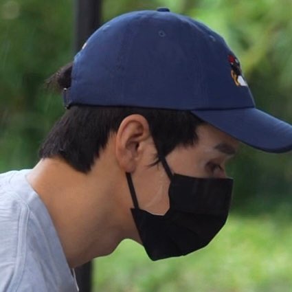 GJLoverr's tweet photo. วันนี้มาทำงานทั้งมาส์กเลย อยากได้สิ่งประดิษฐ์มาส์กหน้าตอนหลับเพราะงี้ด้วยปะ 55555555555 https://t.co/UxodqbPmiL