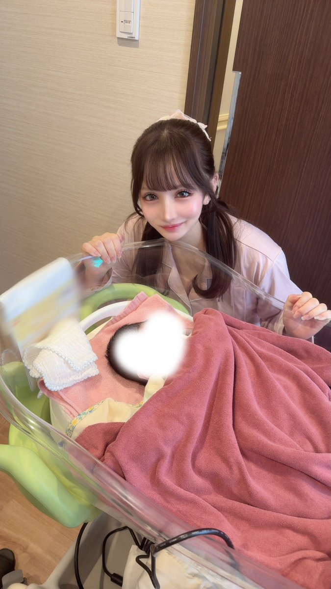 pamwtgdm2769261's tweet photo. 140cm33kgで経膣分娩で産めました‼️👶🏻

帝王切開って言われてたけど低身長でも下から産めた‼️✨️ https://t.co/SjyBRFoMPG