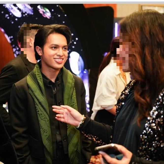 rabgelly's tweet photo. How about them being together at the same event before Y’s healing journey? 🥹 They’ve been there for each other even before everything else. You are business minded now huh🤍👀

Sept.12,2026 btw https://t.co/IavPhTVJ6L