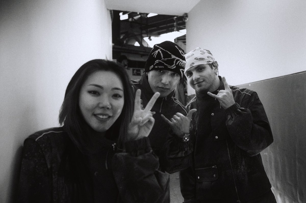 dreamjeons's tweet photo. in an industry where back dancers are often overlooked, jeon jungkook took the time to post the maximum amount of photos on instagram… full of bts’ back dancers! https://t.co/uyWCK5o7kg