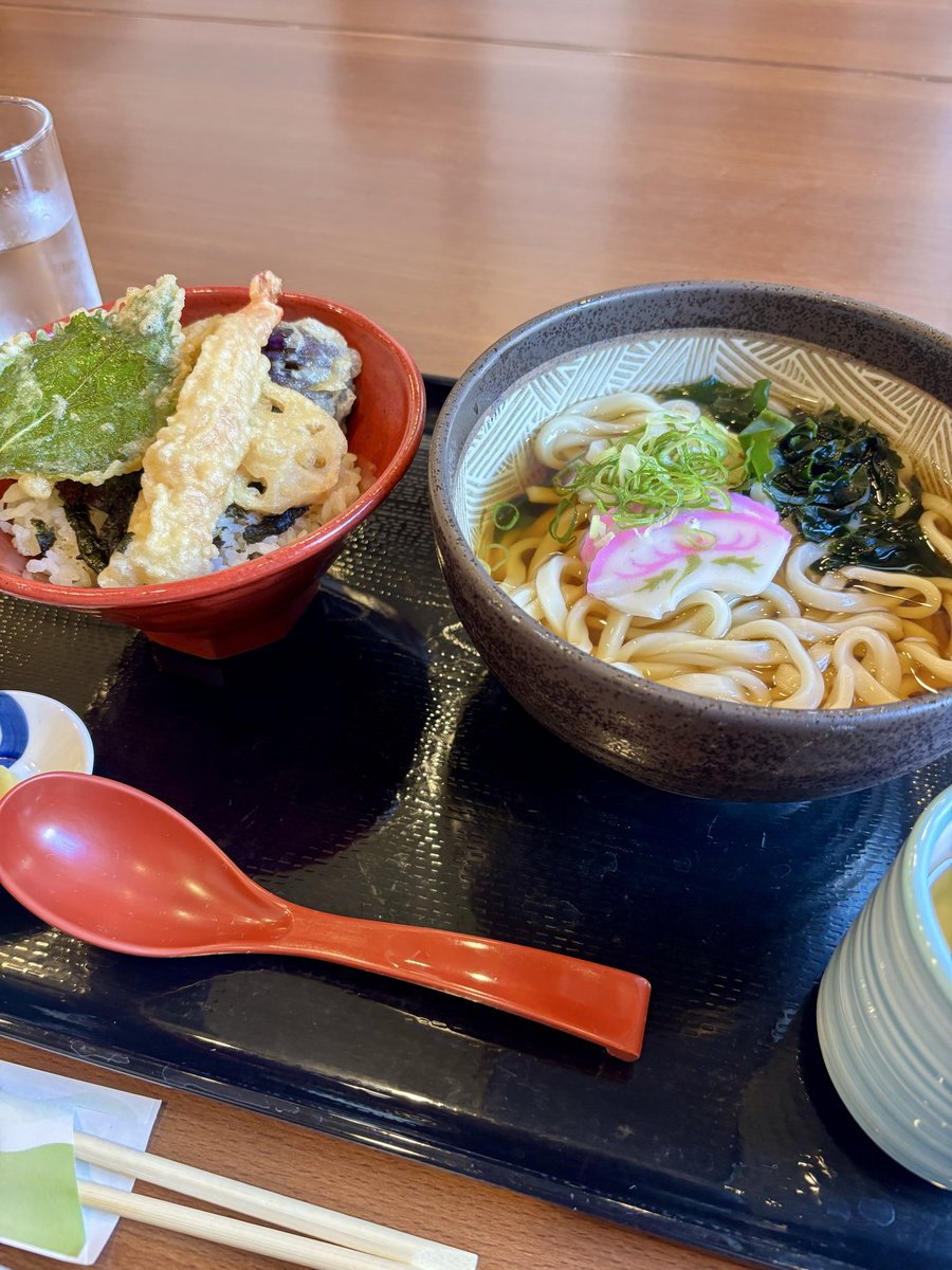WTWkochi's tweet photo. WTW高知×ものづくりのまち南国市
ドローンフェスタ情報！
南国市といえば
レストラングドラッ���^_^
今日も美味しいお食事、
ありがとうございます😊

ドローンフェスタ当日は
ご当地グルメ販売を開催します！
お楽しみに🍽️ https://t.co/vIOgWrDzt3