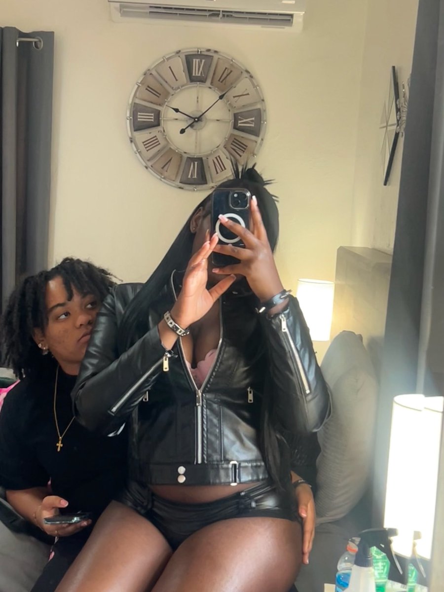 stargrrlxo's tweet photo. my soulmate🫶🏾 https://t.co/b1pHy6qliP