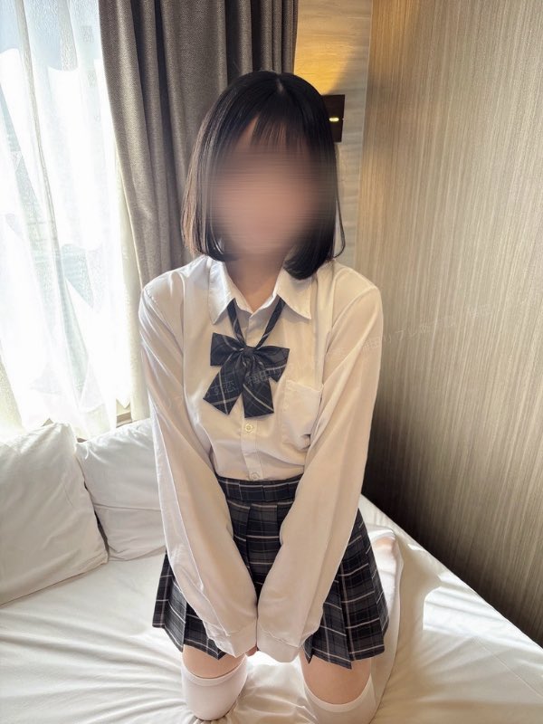 osk48idoll's tweet photo. 制服、黒髪、白ニーハイ好き？ᐢɞ̴̶̷ ·̫ ɞ̴̶̷ᐢ⊃━💕 https://t.co/rJg4YZifny