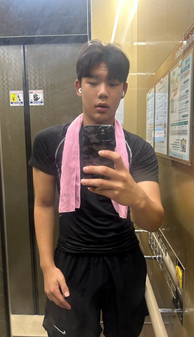 mundcodina38768's tweet photo. #ㄱㅊㅅ #게친소 https://t.co/uSmh0Sv0Bu