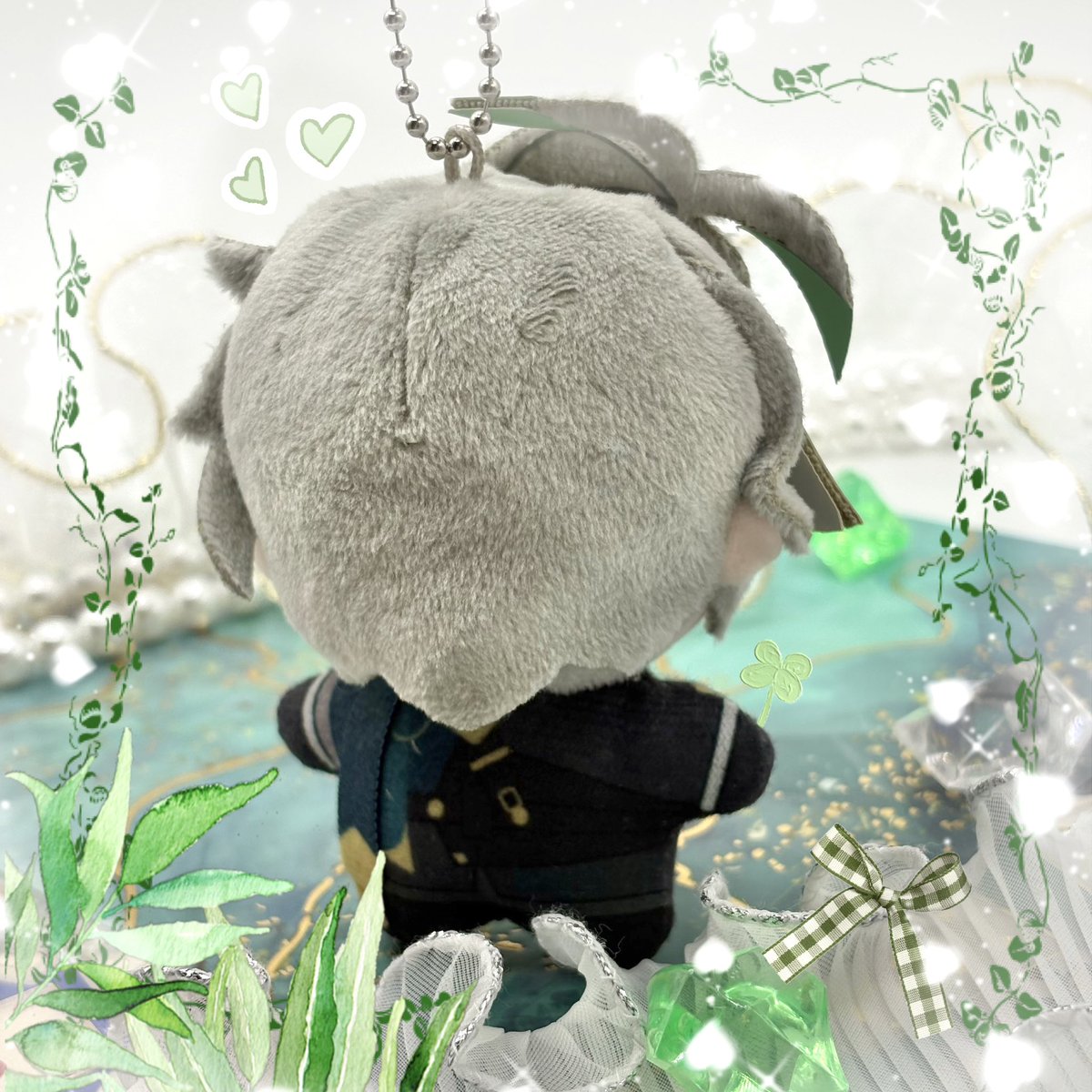 _fantasyvillage's tweet photo. ✨商品紹介💫

#原神 より煌めく夜の宴シリーズのグッズをご紹介.ᐟ.ᐟ

· · ────────── ·✧· ────────── · ·

⟡.· 煌めく夜の宴シリーズ
トレーディングちびキャラぬいぐるみ 
                                                              
        単品 ﹏𓈒 𝟚,𝟚𝟘𝟘𝕪𝕖𝕟
　    BOX﹏𓈒 𝟚𝟚,𝟘𝟘𝟘𝕪𝕖𝕟

· · ────────── ·✧· ────────── · ·

テイワットの夜を華やかに彩る、特別な宴が幕を開けます✨

もこもこの冬服や、上品なパーティ衣装に身を包んだキャラクターたちが、ちびキャラぬいぐるみになって登場しました°✦.˚
エウルアや刻晴、宵宮、八重神子たち輝く英雄たちの、大切な一瞬をそのまま閉じ込めたような特別なグッズです .ᐟ.ᐟ

セットのキャラクターカードとぬいぐるみを隣同士で並べれば、まるで宴のキラキラとした空気感が目の前に広がるよう⟡.·🍽
ちょこんと並べて飾ると可愛さが何倍にもなるちびぬい（ちびキャラぬいぐるみ）たち✧︎*。

きらめくパーティの中の、最推しの姿をぜひ今すぐお手元に迎えてみてください𓂃 𓈒𓏸🍷

大好きなキャラクターと一緒に、特別なひとときを過ごしてみませんか？皆さまのご来店を心よりお待ちしております.ᐟ.ᐟ