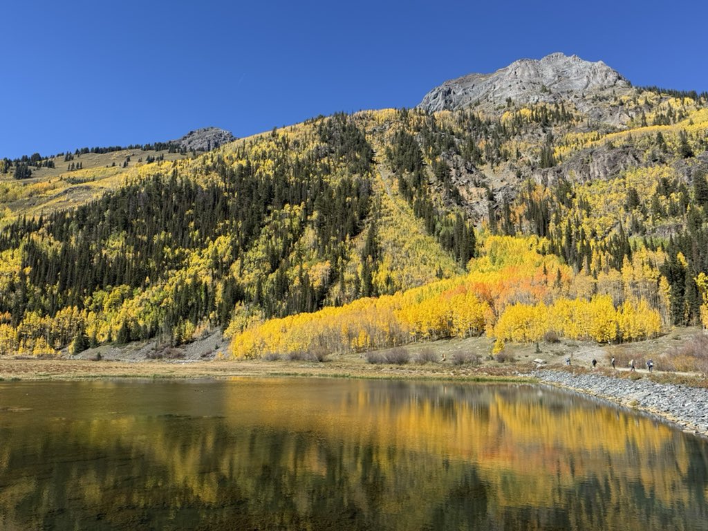 SirlinJohn's tweet photo. A few more scenes from the Million Dollar Highway today. https://t.co/8O0EtT5jlV