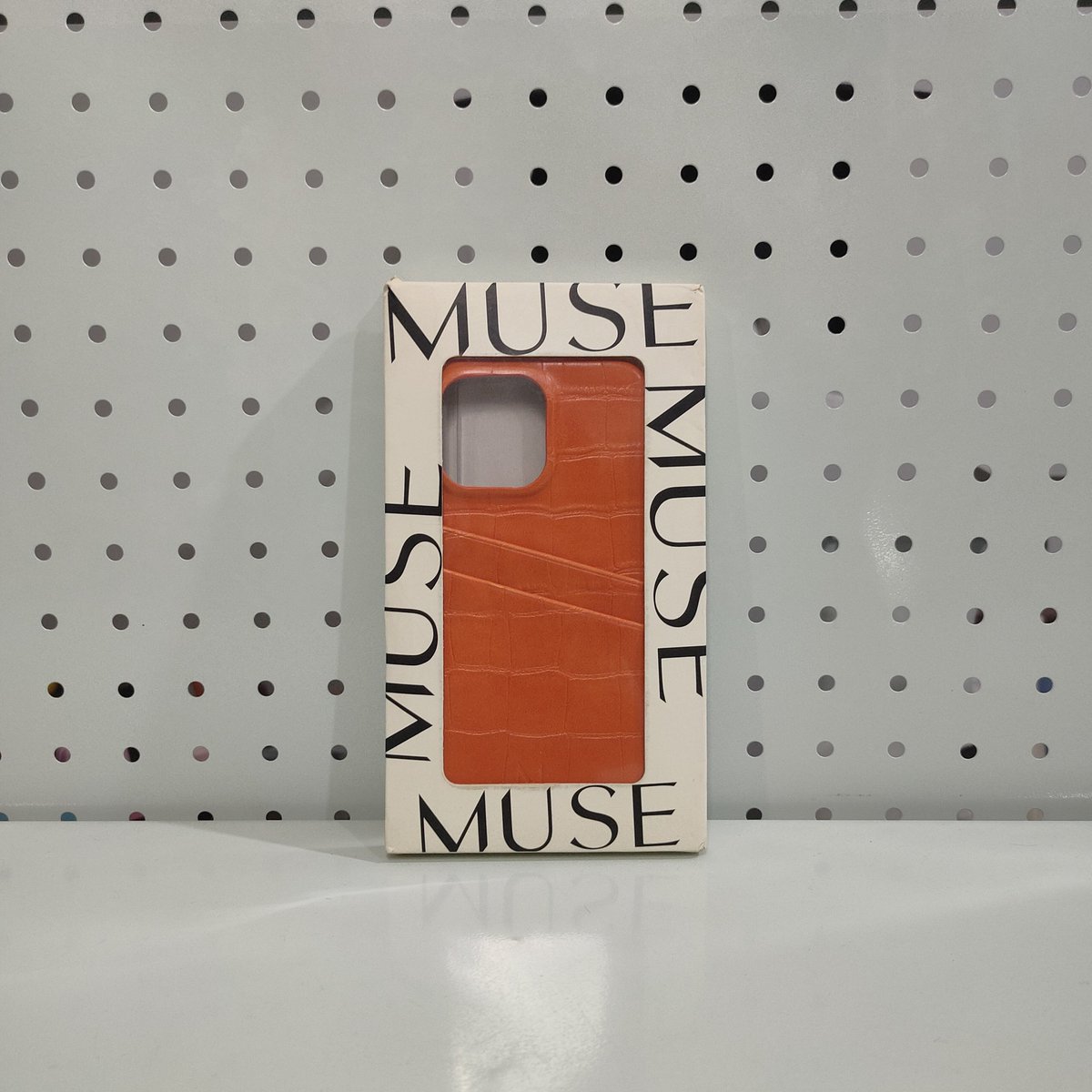 Iam2shirts2's tweet photo. 🔥 เคส MUSE  iPhone 13 Pro  สีส้ม
 
✅ แบรนด์ MUSE on the move 
✅ รุ่น Croc Card Case ใช้สำหรับ iPhone 13 Pro
✅ วัสดุหนังวีแกนลายจระเข้ สีส้ม Tangerine
✅ มีช่องใส่บัตร 2 ช่อง ด้านหลัง
✅ ซับในไมโครไฟเบอร์ ป้องกันรอยขีดข่วน
✅ สภาพใหม่ ยังอยู่ในกล่องเดิม
 
✅ ราคา 500 บาท https://t.co/JCmHBXYseu