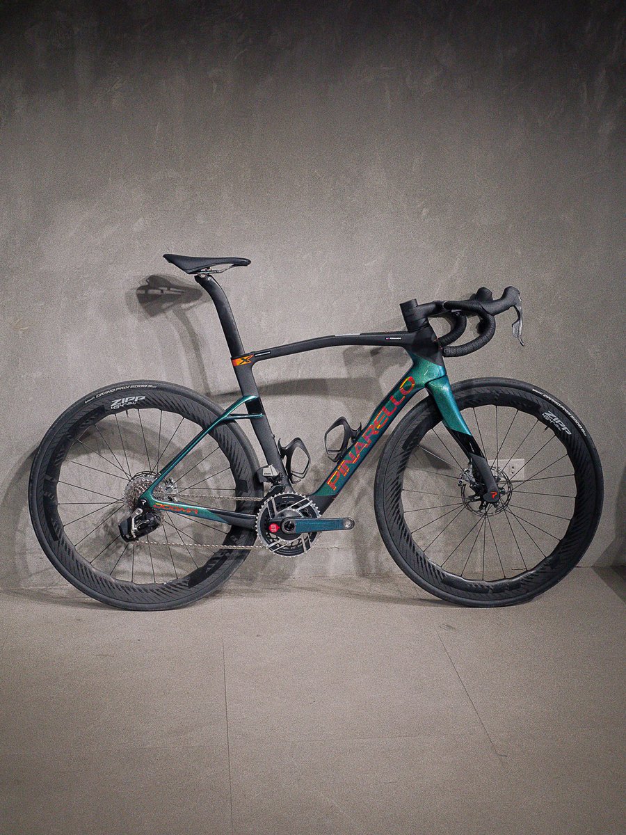 topeabarca_ph's tweet photo. PINARELLO DOGMA X
📸: @topeabarca
#tope #topeabarca #topeabarcavlog #roadcycling #roadbike https://t.co/gly4czNQrl