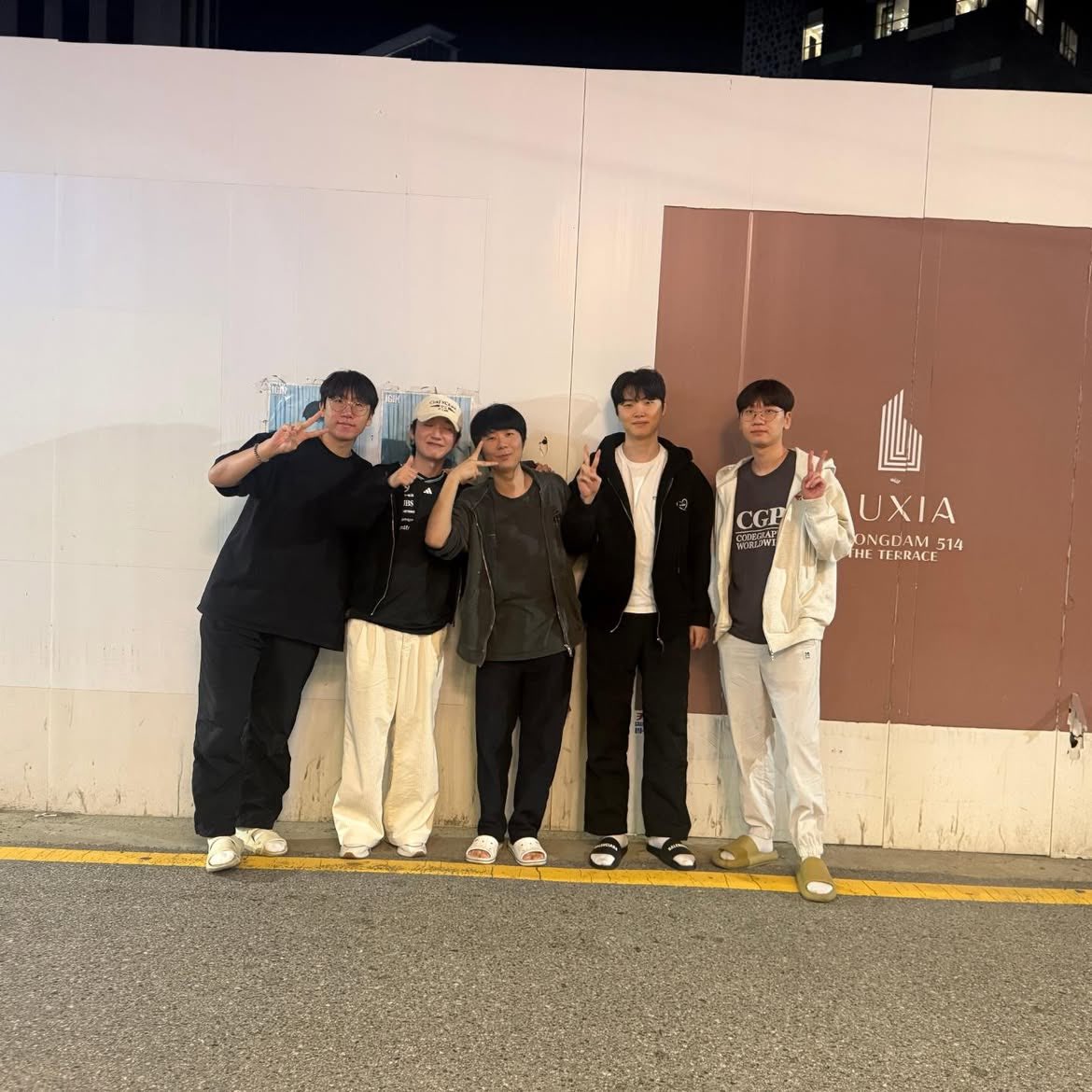 hulifif's tweet photo. 다죽자 https://t.co/19wXRXuzqA